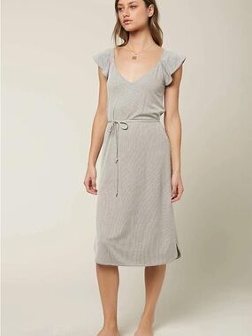 O’Neill Deviea flutter sleeve dress Light Gray Ribbed V-Neck Midi Dress Sz Small
